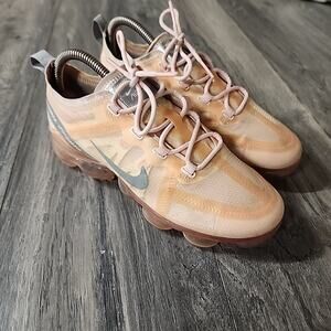 Nike Womens Air VaporMax CQ9703-600 Peach Pink Running Shoes Sneakers Size 7